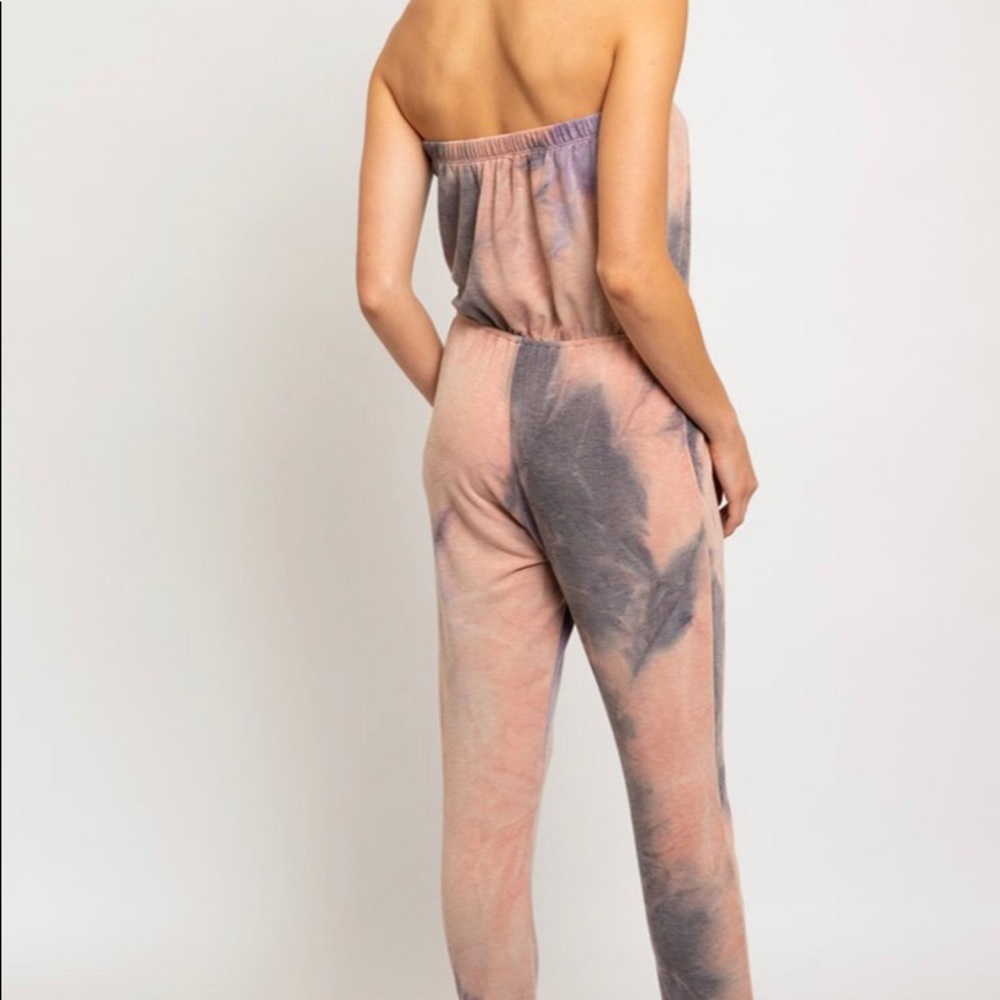 Romper - Picture 2 of 3